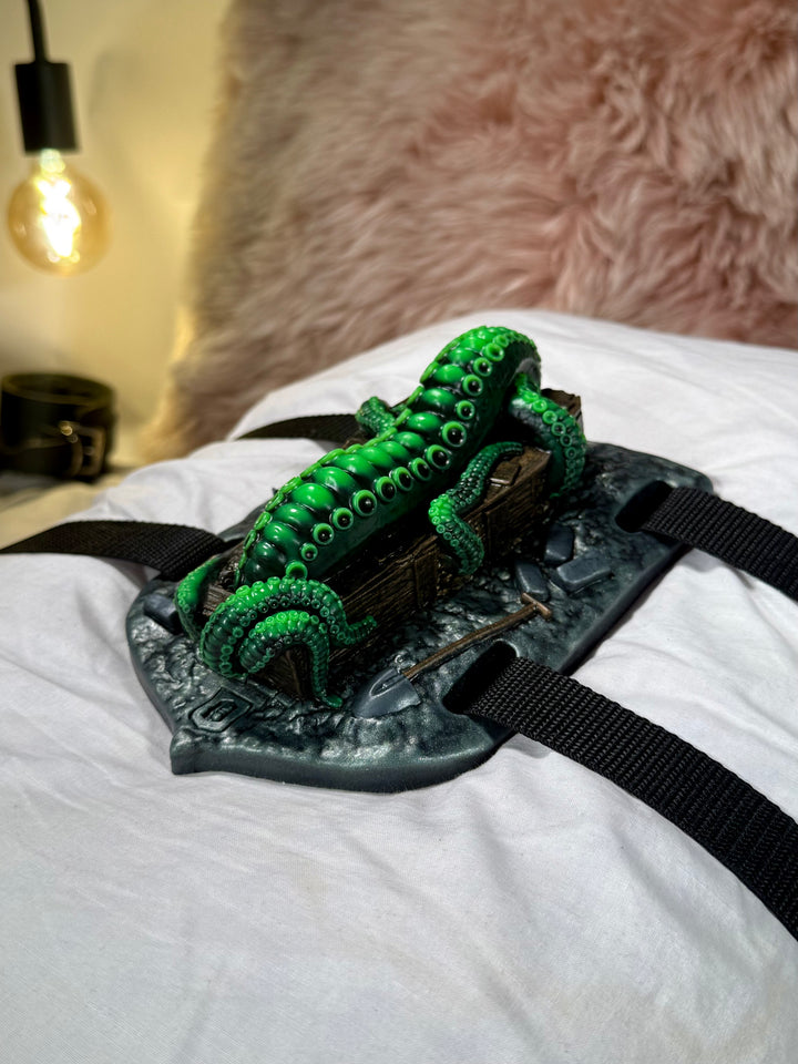 The Coffin Grinder – Tentacle Strap-Down Grinder