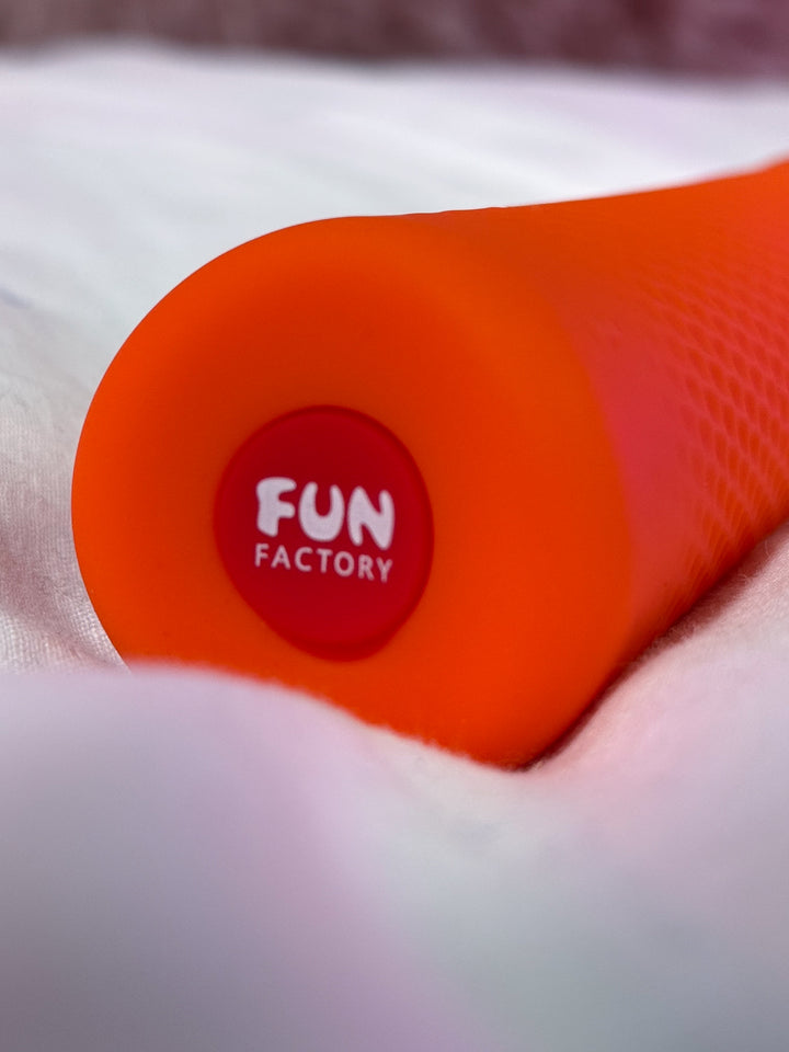 Fun Factory VIM Orange - Extra Quiet Silicone Wand Massager