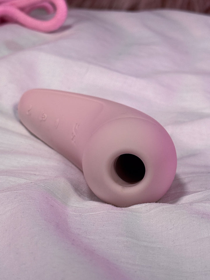 Satisfyer Curvy 2+ App-Controlled Clitoral Vibrator