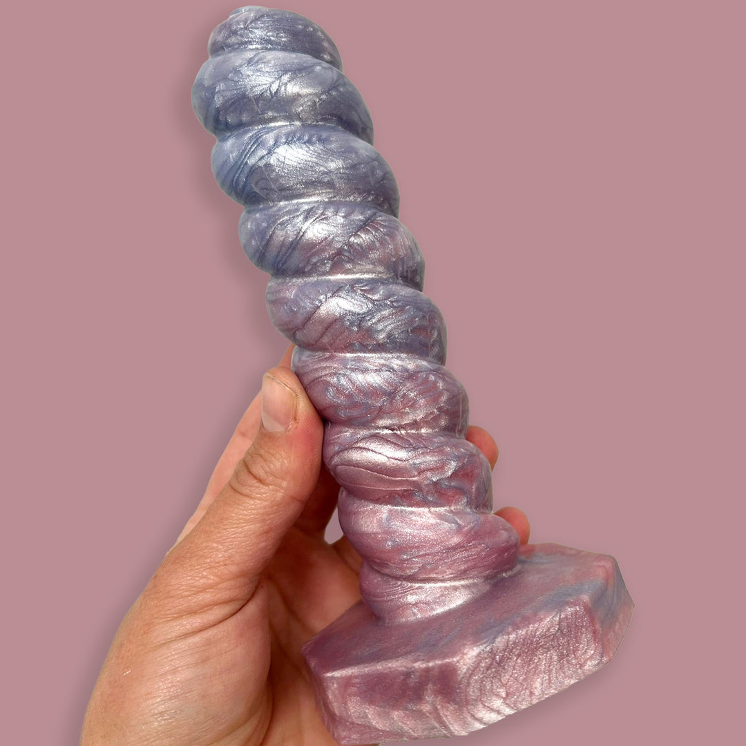 Skrue - Spiral Textured Silicone Dildo