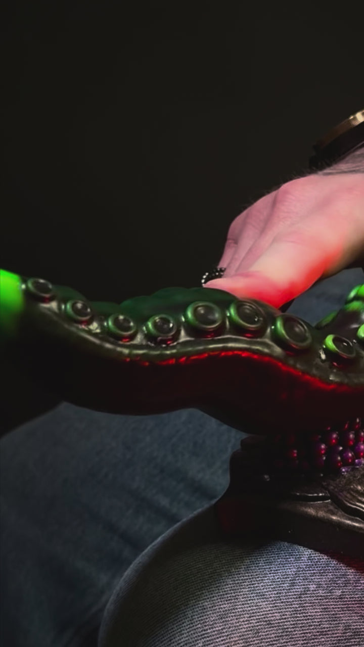 Witch's Cauldron II – Wand-Powered Tentacle Grinder