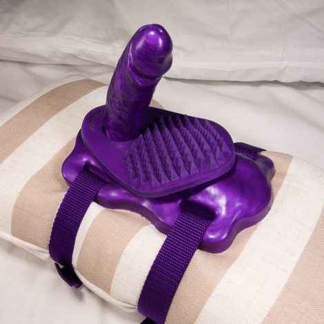 Dee Grinder Bundle Godemiche Purple With Tall Pyramids Grind Ring on Bed